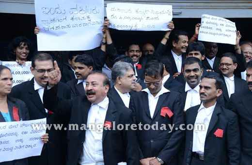 advocates protest